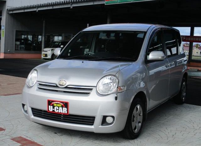 Toyota Sienta X limited 2010 full