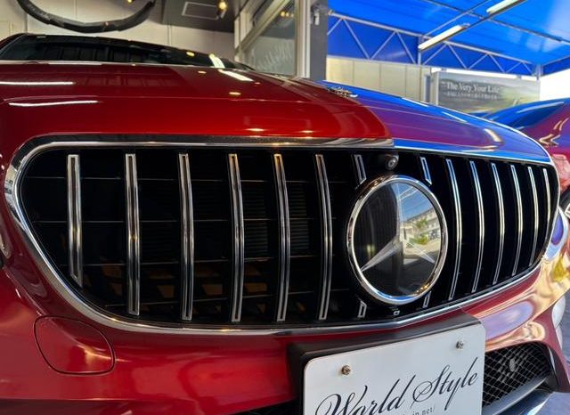 Mercedes Benz E-Class E200 Aventgarde Sport 2016 full