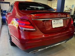 Mercedes Benz E-Class E200 Aventgarde Sport 2016 full