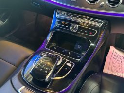 Mercedes Benz E-Class E200 Aventgarde Sport 2016 full