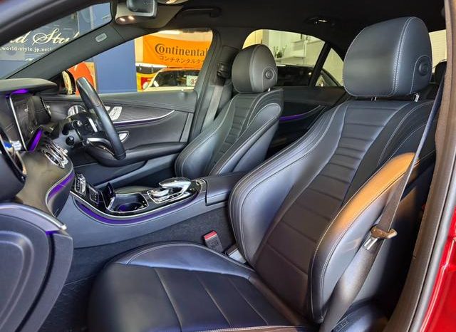 Mercedes Benz E-Class E200 Aventgarde Sport 2016 full