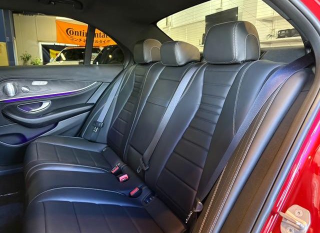 Mercedes Benz E-Class E200 Aventgarde Sport 2016 full