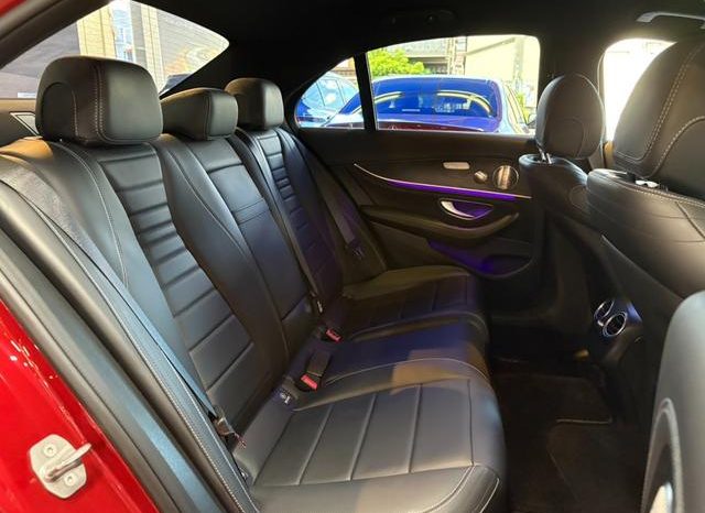 Mercedes Benz E-Class E200 Aventgarde Sport 2016 full