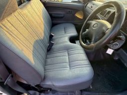 Toyota Hilux Deluxe Single Cab 2001 full