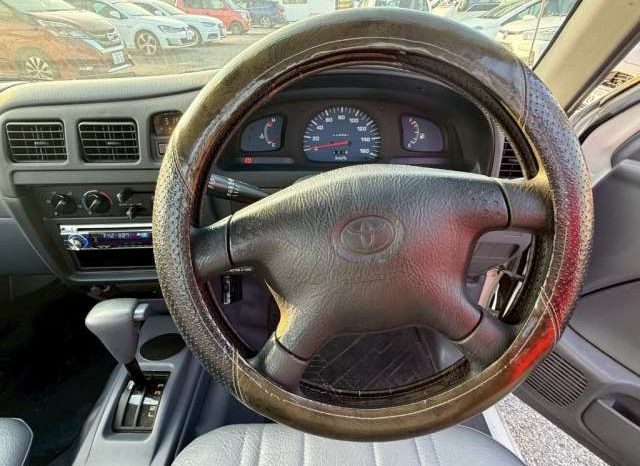 Toyota Hilux Deluxe Single Cab 2001 full