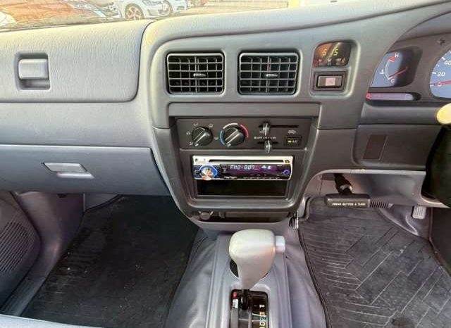 Toyota Hilux Deluxe Single Cab 2001 full