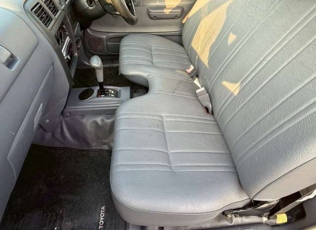 Toyota Hilux Deluxe Single Cab 2001 full