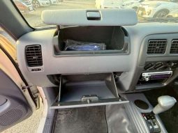 Toyota Hilux Deluxe Single Cab 2001 full