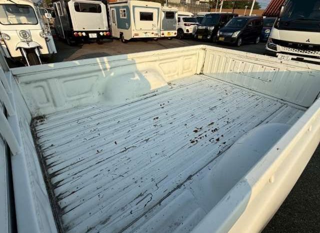 Toyota Hilux Deluxe Single Cab 2001 full