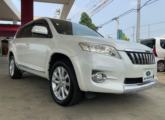 Toyota Vanguard 2011 full