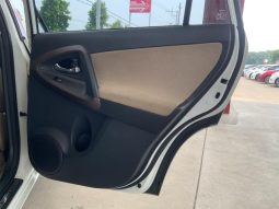 Toyota Vanguard 2011 full