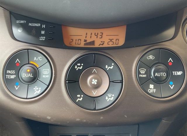 Toyota Vanguard 2011 full