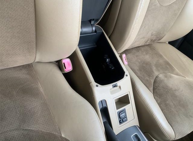 Toyota Vanguard 2011 full