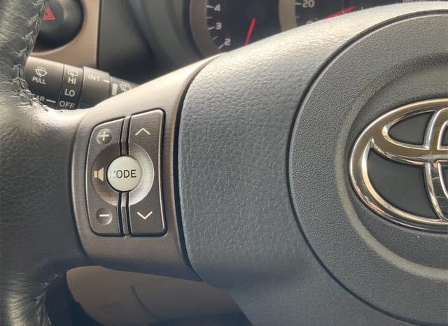 Toyota Vanguard 2011 full