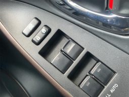 Toyota Vanguard 2011 full