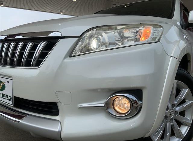 Toyota Vanguard 2011 full