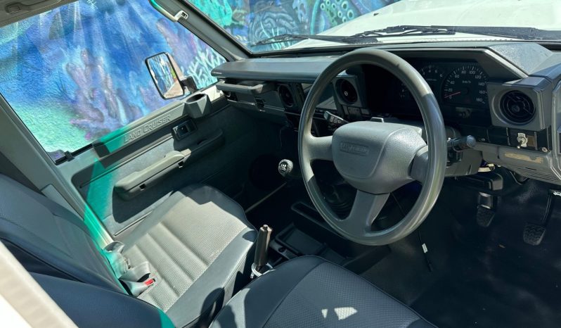 1999 Toyota Land Cruiser 70 Series full