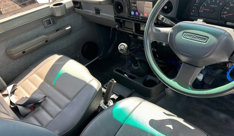 1999 Toyota Land Cruiser 70 Series full