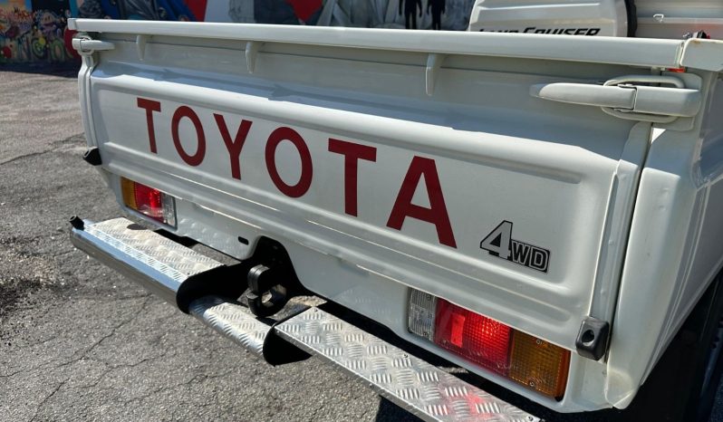 1999 Toyota Land Cruiser 70 Series full