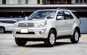 Toyota Fortuner 3.0 V 2011