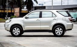 Toyota Fortuner 3.0 V 2011 full