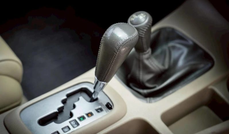 Toyota Fortuner 3.0 V 2011 full