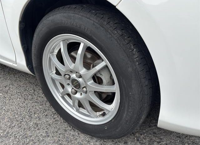 Toyota Vitz U 2011 full