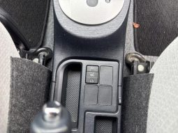 Toyota Vitz U 2011 full