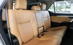 Toyota Fortuner 2.4 V 2018 full