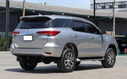 Toyota Fortuner 2.4 V 2018 full