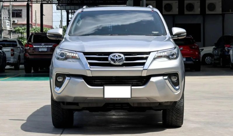 Toyota Fortuner 2.4 V 2018 full