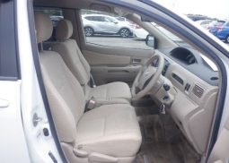 Toyota Raum 2009 full