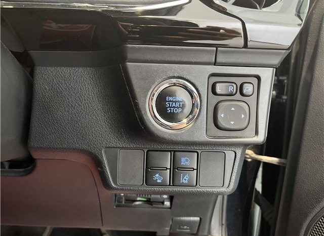 Toyota Corolla Fielder 1.5G WxB 2018 full