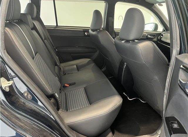 Toyota Corolla Fielder 1.5G WxB 2018 full