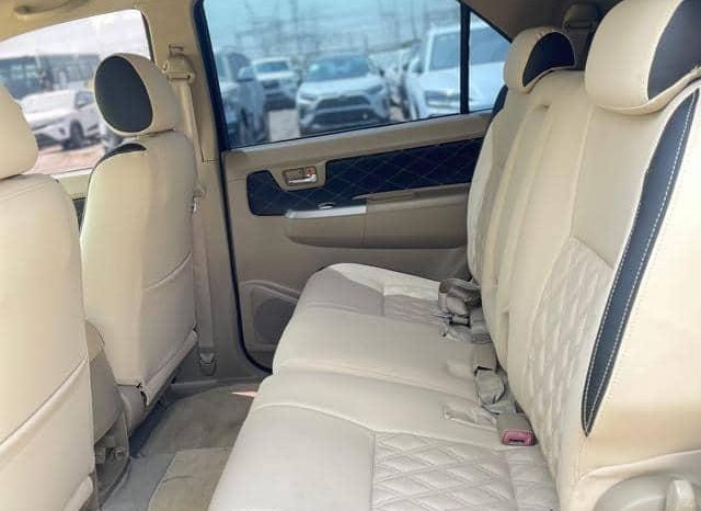 Toyota Fortuner 2009 full