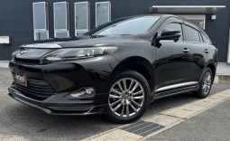Toyota Harrier Premium 2014 full