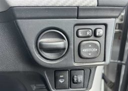 Toyota Corolla Axio 2012 full