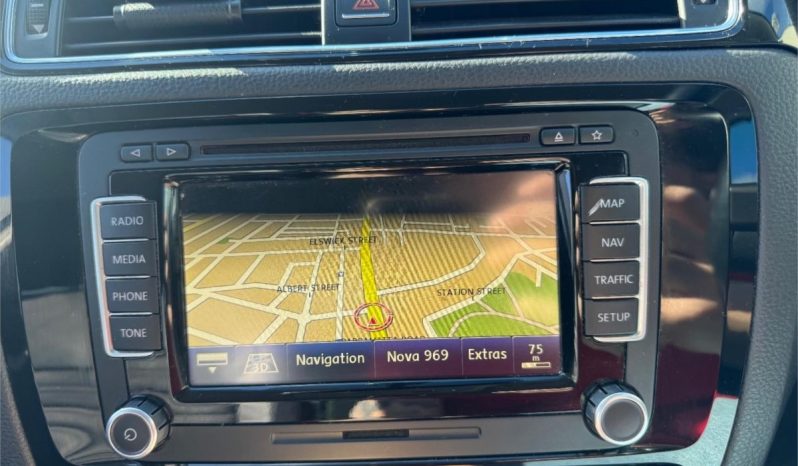 Volkswagen Jetta TDI Highline 2015 full