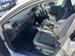 Volkswagen Jetta TDI Highline 2015 full