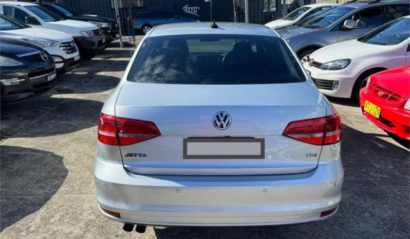 Volkswagen Jetta TDI Highline 2015 full