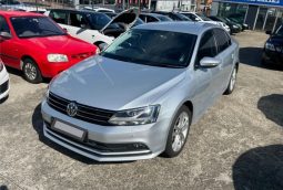 Volkswagen Jetta TDI Highline 2015 full