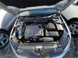 Volkswagen Jetta TDI Highline 2015 full