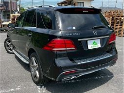 Mercedes Benz GLE 350d Sport 4Matic 2015 full