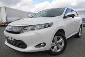 Toyota Harrier 2015