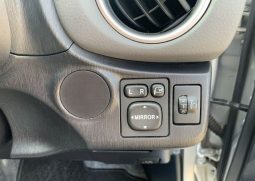 Toyota Vitz 2011 full