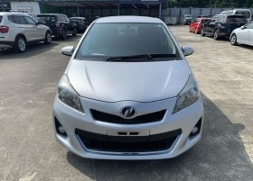 Toyota Vitz 2011