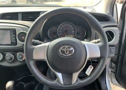 Toyota Vitz 2011 full