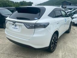 Toyota Harrier Elegance 2015 full