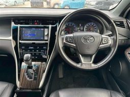 Toyota Harrier Elegance 2015 full