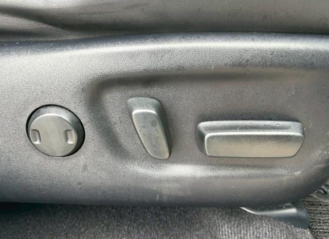 Toyota Harrier Elegance 2015 full